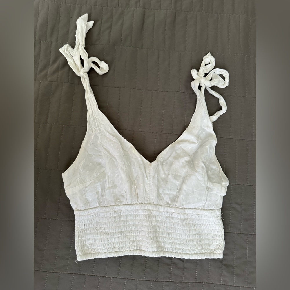 Hollister White Cropped Top | Size Small